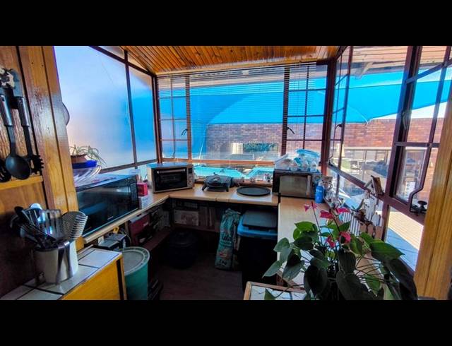 3 BEDROOM HOUSE FOR SALE IN THE HILL